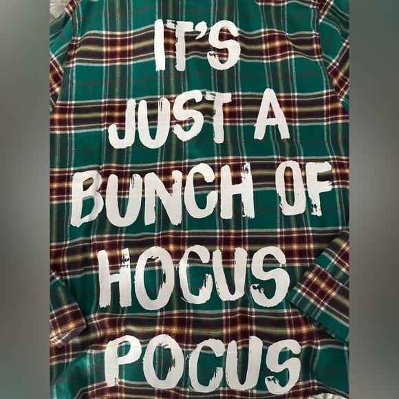 Disney Hocus Pocus Flannel - Picture 2 of 8